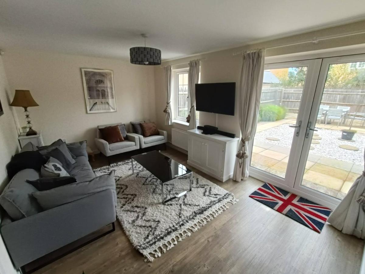 3 Bedroom Townhouse Near Bicester Village Eksteriør bilde